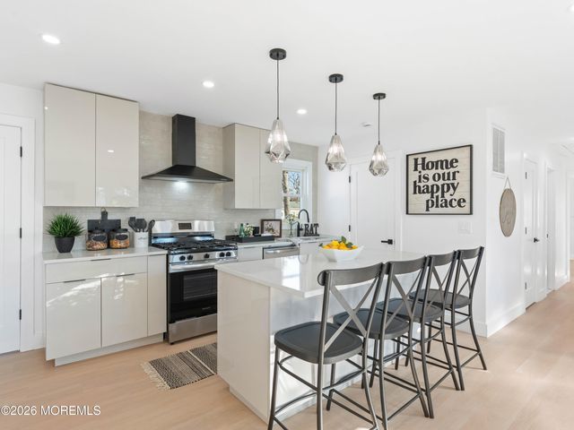 43 Harborage Avenue, Bayville, NJ 08721