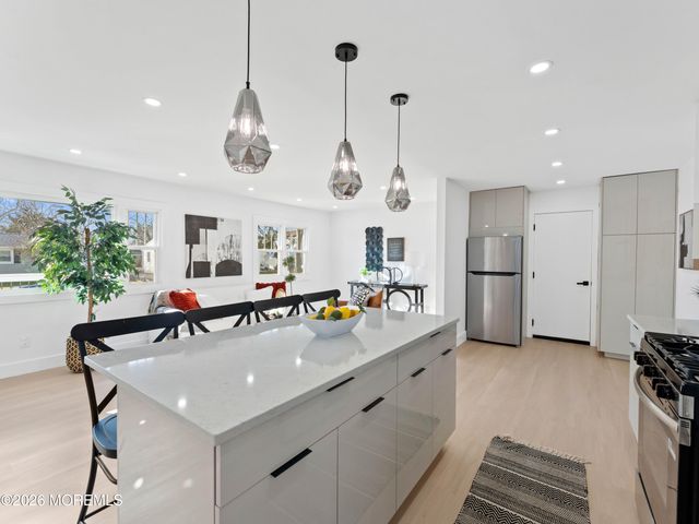 43 Harborage Avenue, Bayville, NJ 08721