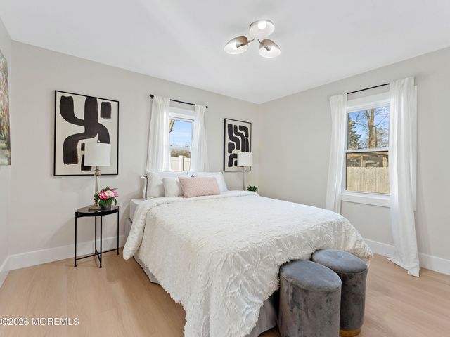 43 Harborage Avenue, Bayville, NJ 08721