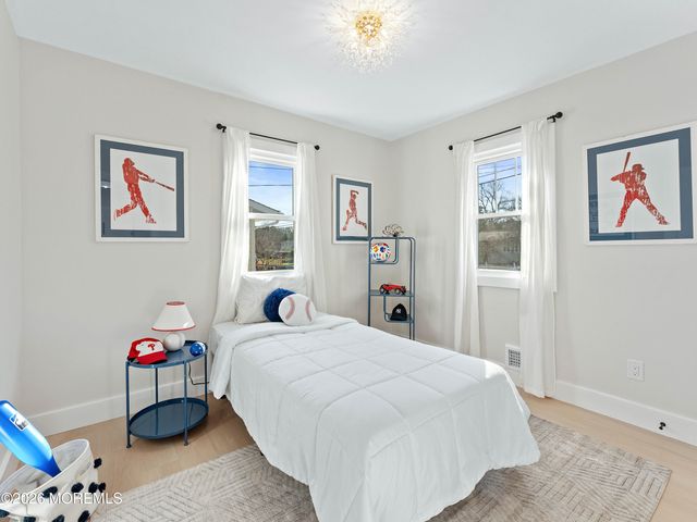 43 Harborage Avenue, Bayville, NJ 08721