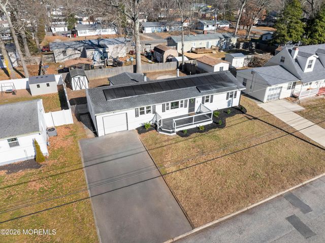 43 Harborage Avenue, Bayville, NJ 08721