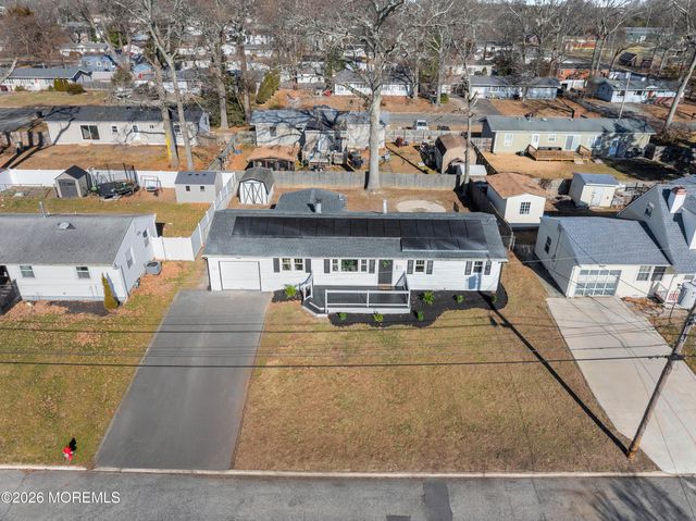 43 Harborage Avenue, Bayville, NJ 08721