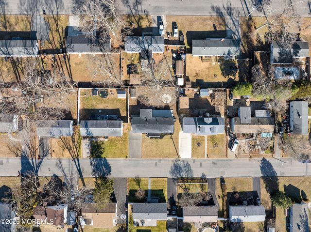 43 Harborage Avenue, Bayville, NJ 08721