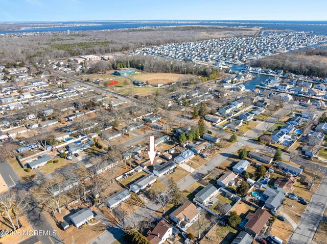 43 Harborage Avenue, Bayville, NJ 08721