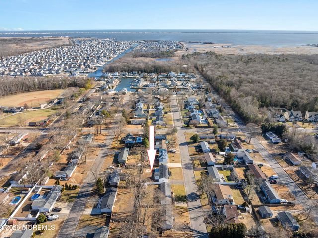 43 Harborage Avenue, Bayville, NJ 08721