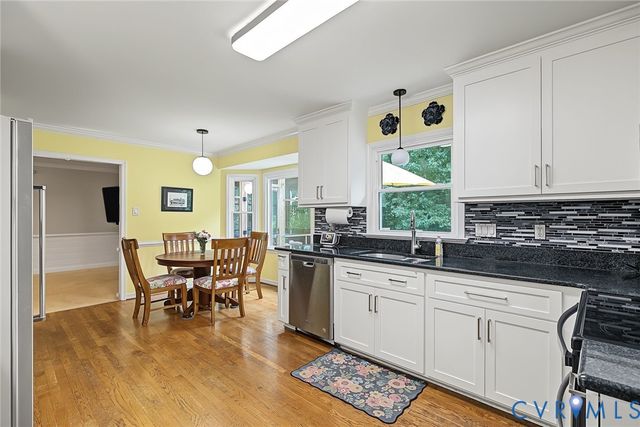 4706 Jacobs Glenn Dr, North Chesterfield, VA 23236