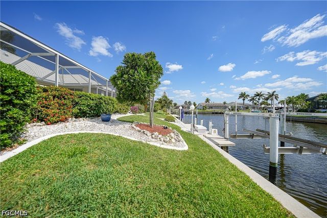 1122 Mineo DR, Punta Gorda, FL 33950