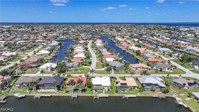 1122 Mineo DR, Punta Gorda, FL 33950