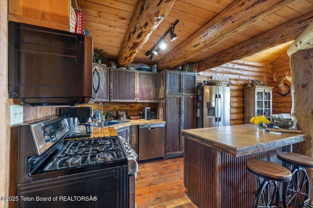 62 SKYLINE Drive, Bondurant, WY 82922 photo 8