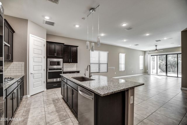 17534 N 48TH Place N, Scottsdale, AZ 85254