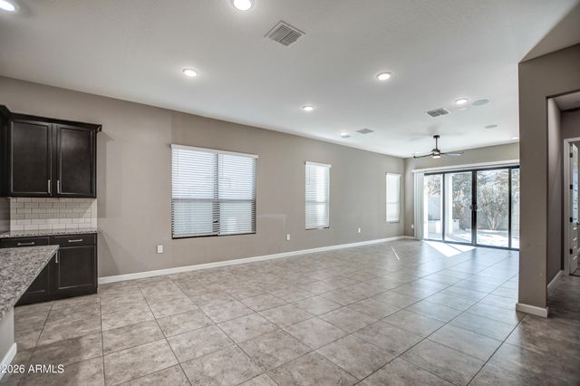 17534 N 48TH Place N, Scottsdale, AZ 85254