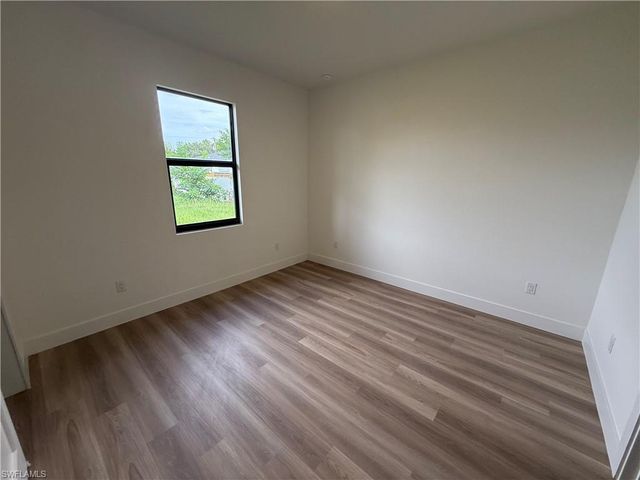 227 Ivan AVE S, Lehigh Acres, FL 33973