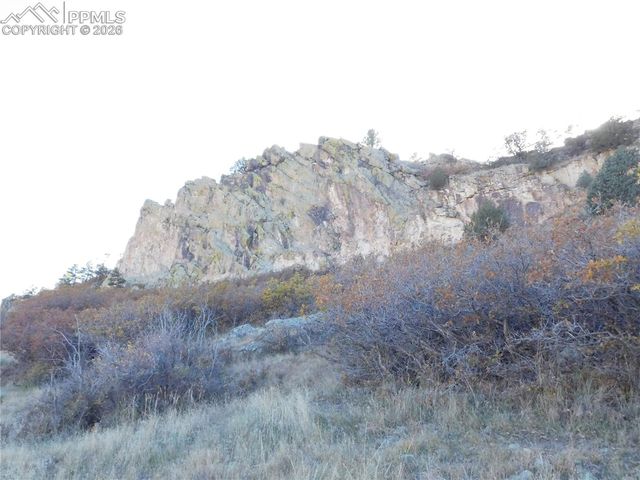 5498 Country Club Drive, Larkspur, CO 80118