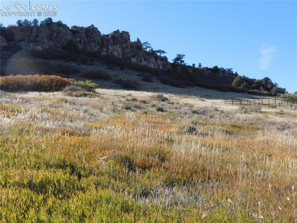 5498 Country Club Drive, Larkspur, CO 80118