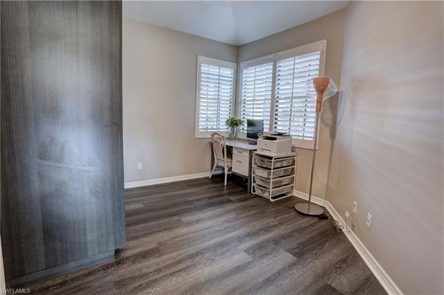 66 Water Oaks WAY # D66, Naples, FL 34105