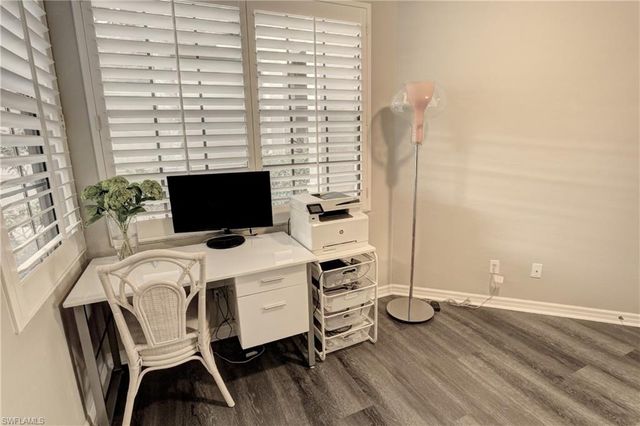 66 Water Oaks WAY # D66, Naples, FL 34105