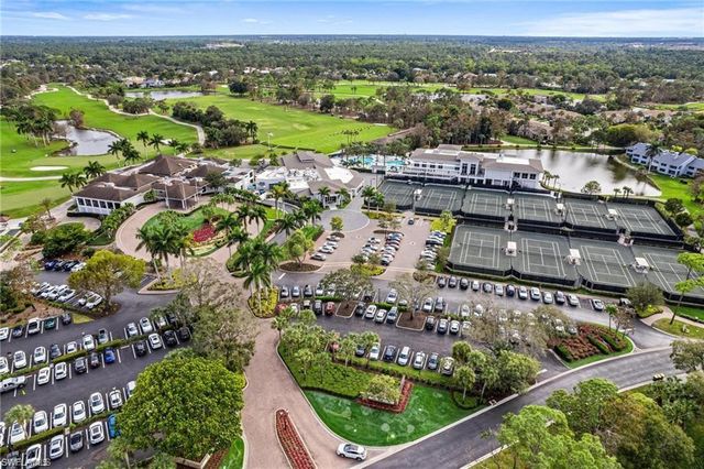 66 Water Oaks WAY # D66, Naples, FL 34105