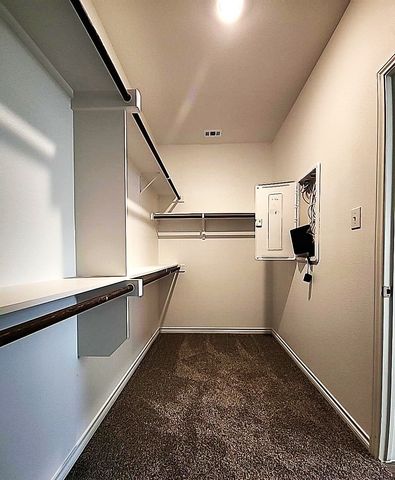 11132 Canyon Oak Street, Aubrey, TX 76227