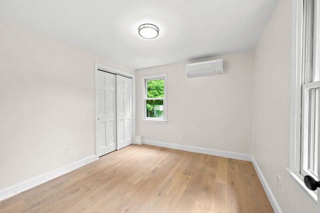 21 Old Barn Rd, Plymouth, MA 02360