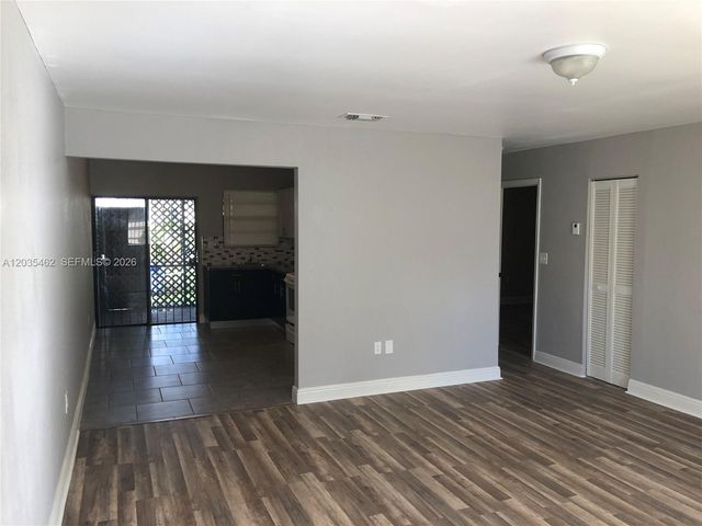 13963 NE 3rd Court D2, North Miami, FL 33161