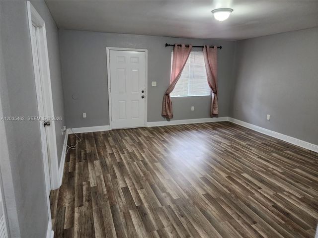 13963 NE 3rd Court D2, North Miami, FL 33161