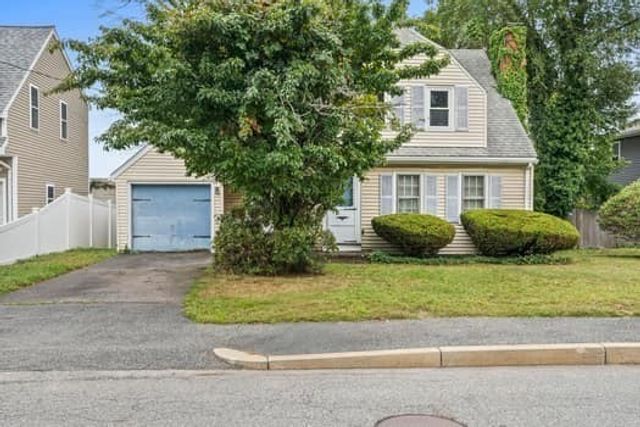 33 French Avenue, Braintree, MA 02184