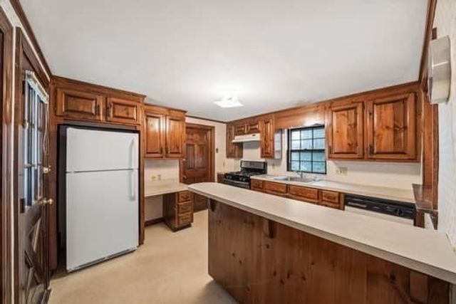 33 French Avenue, Braintree, MA 02184
