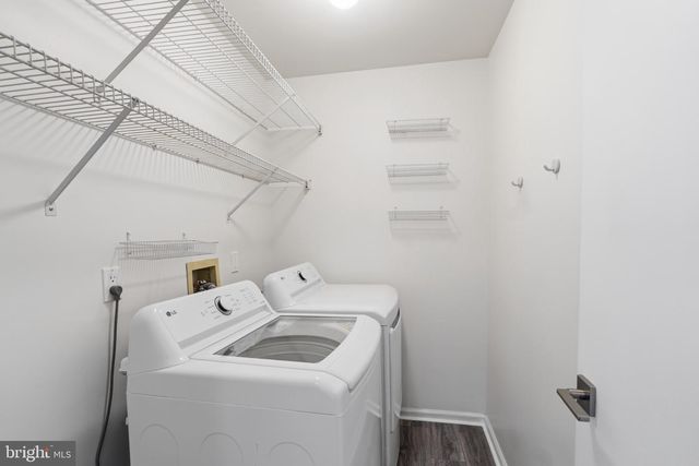 303 OSWEGO CT, Mount Laurel, NJ 08054