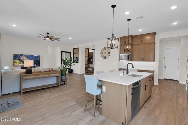 3008 E FLINTLOCK Drive, Queen Creek, AZ 85142