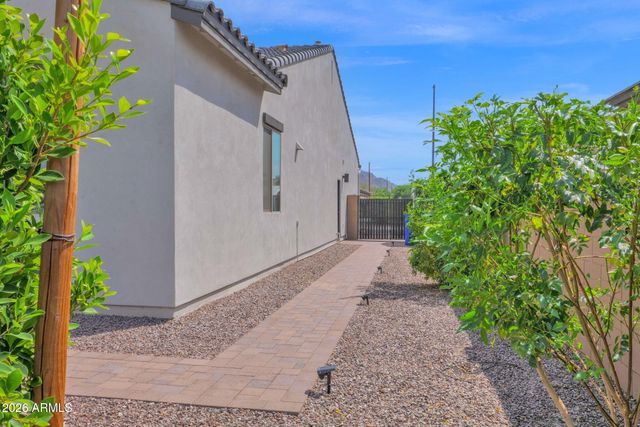 3008 E FLINTLOCK Drive, Queen Creek, AZ 85142
