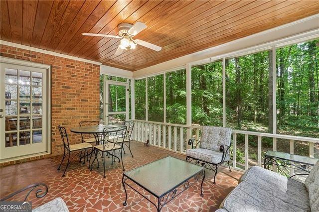 6051 Millstone Run, Stone Mountain, GA 30087