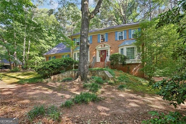 6051 Millstone Run, Stone Mountain, GA 30087