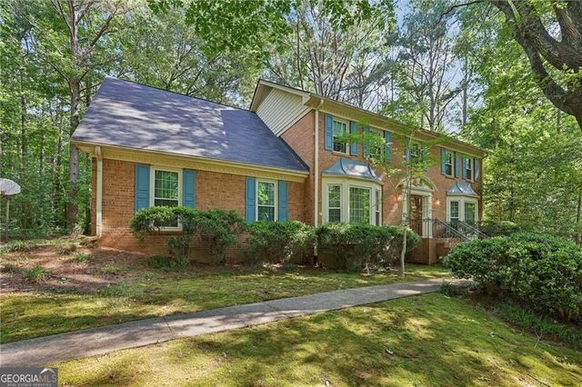 6051 Millstone Run, Stone Mountain, GA 30087