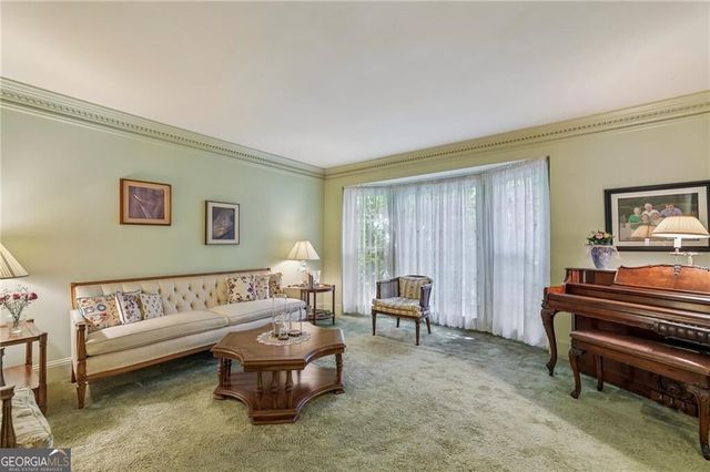 6051 Millstone Run, Stone Mountain, GA 30087