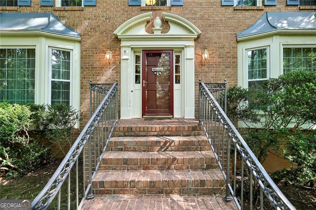 6051 Millstone Run, Stone Mountain, GA 30087