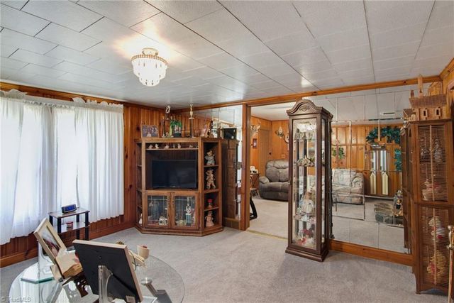 375 Sisk Mill Loop, Madison, NC 27025