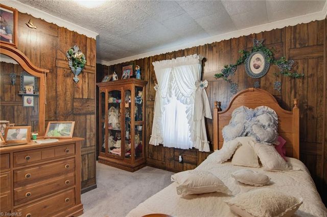 375 Sisk Mill Loop, Madison, NC 27025