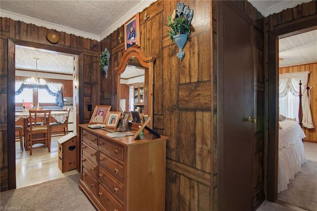 375 Sisk Mill Loop, Madison, NC 27025