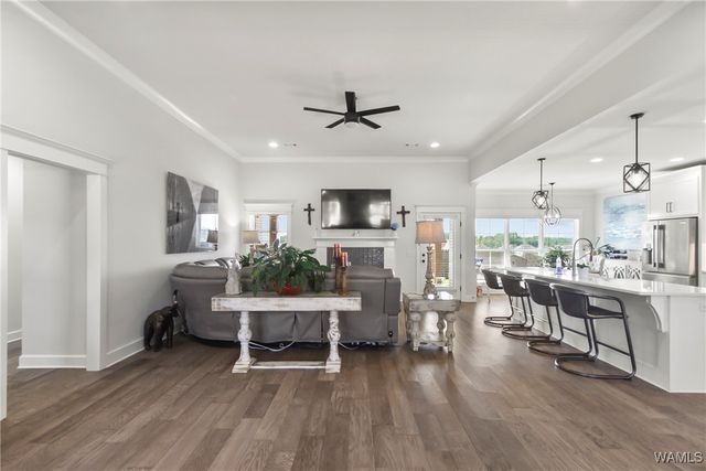 11264 Dooley Circle, Northport, AL 35475