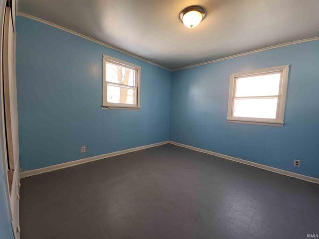 307 N Detroit Street, Lagrange, IN 46761