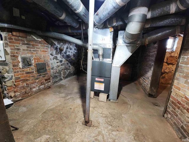 307 N Detroit Street, Lagrange, IN 46761