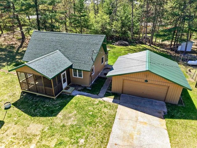 2129 Blackhawk Street, Friendship, WI 53934