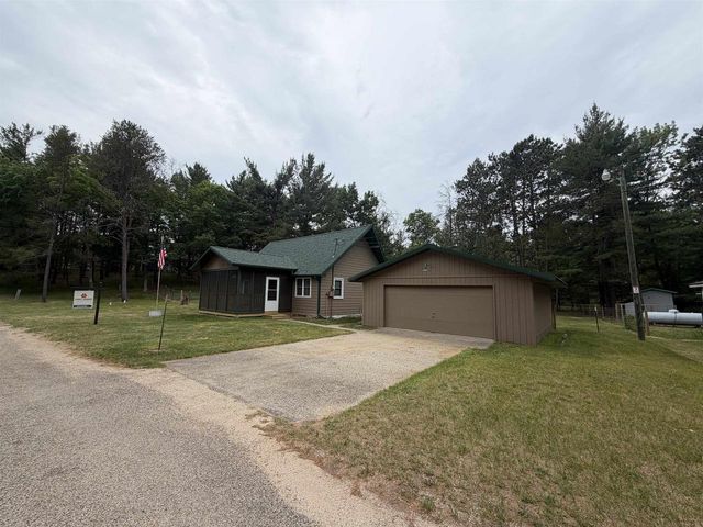 2129 Blackhawk Street, Friendship, WI 53934