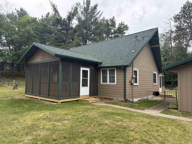 2129 Blackhawk Street, Friendship, WI 53934