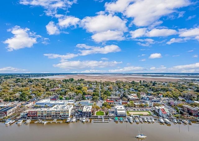 310 King St., Georgetown, SC 29440