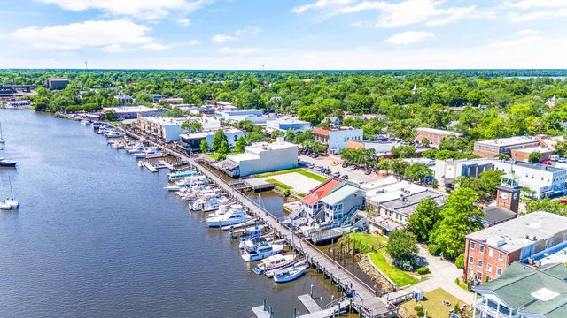 310 King St., Georgetown, SC 29440