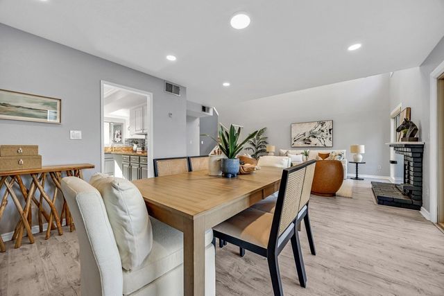 7551 Maywood Dr, Pleasanton, CA 94588