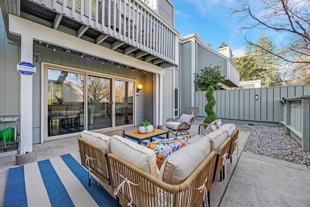 7551 Maywood Dr, Pleasanton, CA 94588