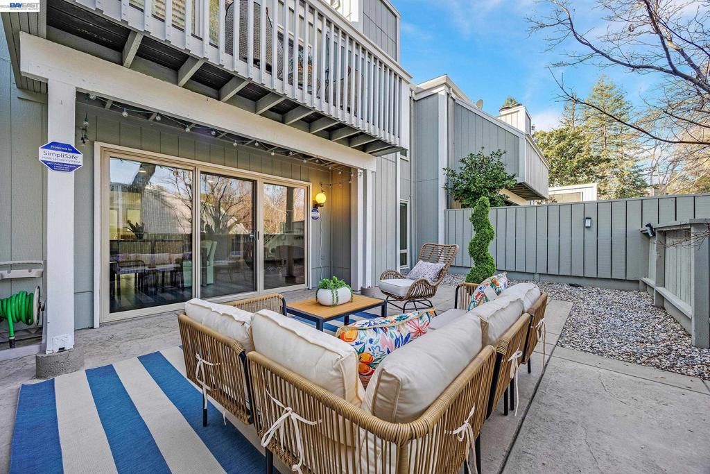 Image 17 of property listing at 7551 Maywood Dr, Pleasanton, CA 94588