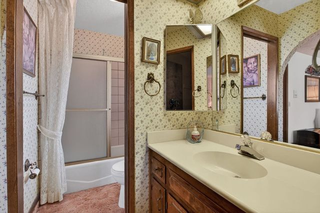 9102 Camphor, Hesperia, CA 92345